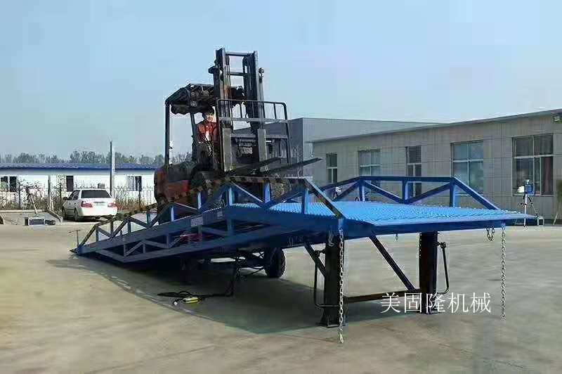 怀化移动式登车桥价格